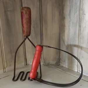 Set of two vintage mashers